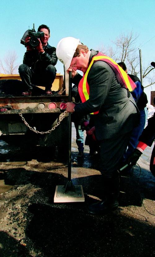 FLOOD OF 1997 photo winnipeg free press