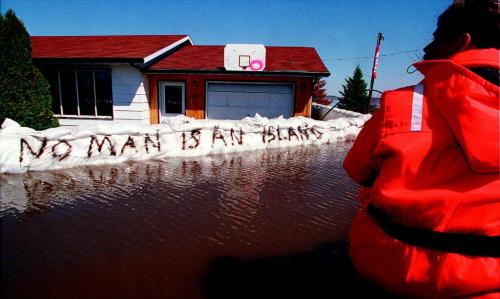 FLOOD OF 1997 photo winnipeg free press