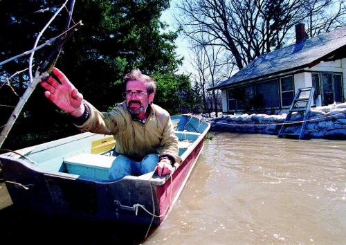 FLOOD OF 1997 photo winnipeg free press