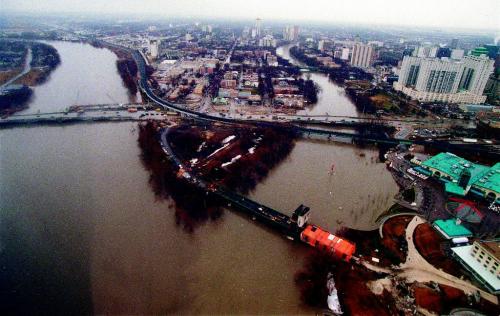 FLOOD OF 1997 photo winnipeg free press