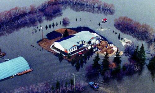 FLOOD OF 1997 photo winnipeg free press