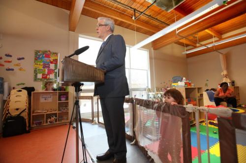 Manitoba Premier Greg Selinger holds press conference at Morrow Avenue Child Care Centre announcing new  provincial support for child-care spaces for Manitoba families Wednesday morning. See Adam Wazny's story.    Photography Ruth Bonneville Ruth Bonneville /  Winnipeg Free Press)
