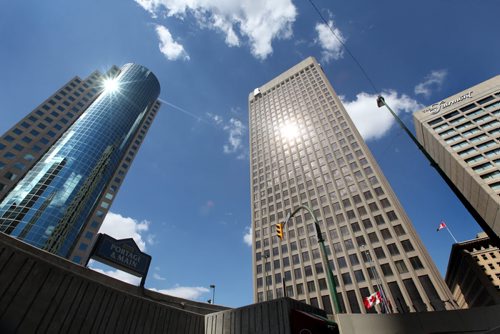 View of Portage and Main northward looking up at 201 Portage Ave. and the Richardson Building.  Photo taken from ground level at the Bank of Montreal on Main and Portage.  .See Bart Kives Story.  Photography Ruth Bonneville Ruth Bonneville /  Winnipeg Free Press)