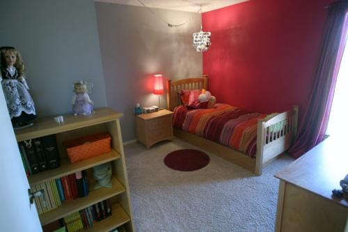 3 Acton Place in River Park South (St. Vital)- See Todd Lewys -Kids bedroom- May 06, 2013   (JOE BRYKSA / WINNIPEG FREE PRESS)