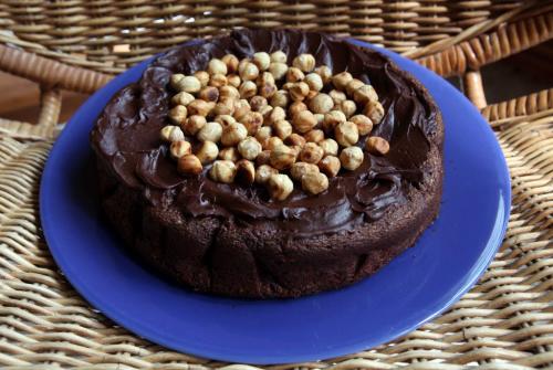 Food Front- Nigella's Nutella Cake....See Alison Gilmore's story. May 27, 2013 - (Phil Hossack / Winnipeg Free Press)