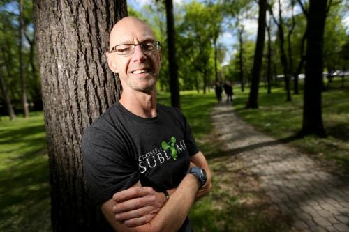 Terry Demkiw, a runner hoping to qualify for the 2014 Bostom Marathon who is using CrossFit to train, photographed in Kildonan Park, Saturday, June 1, 2013. (TREVOR HAGAN/WINNIPEG FREE PRESS) - for ashley prest workout pulse section
