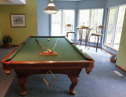 (Basement recreation room) This Grand Pointe home, located at 246 Dymar Way just outside city limits, went on the market this morning. Tuesday, June 4, 2013. (TODD LEWYS) (JESSICA BURTNICK/WINNIPEG FREE PRESS)