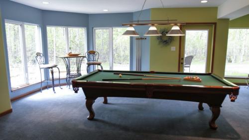 (Basement recreation room) This Grand Pointe home, located at 246 Dymar Way just outside city limits, went on the market this morning. Tuesday, June 4, 2013. (TODD LEWYS) (JESSICA BURTNICK/WINNIPEG FREE PRESS)