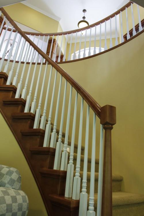 (Staircase leading from basement to main floor) This Grand Pointe home, located at 246 Dymar Way just outside city limits, went on the market this morning. Tuesday, June 4, 2013. (TODD LEWYS) (JESSICA BURTNICK/WINNIPEG FREE PRESS)