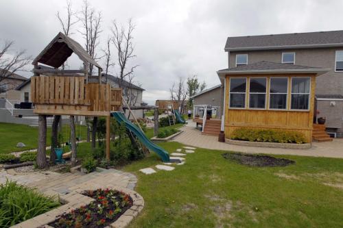 12 McQueen Drive in La Salle, Manitoba. HOMES FOR SALE. June 10, 2013  BORIS MINKEVICH / WINNIPEG FREE PRESS