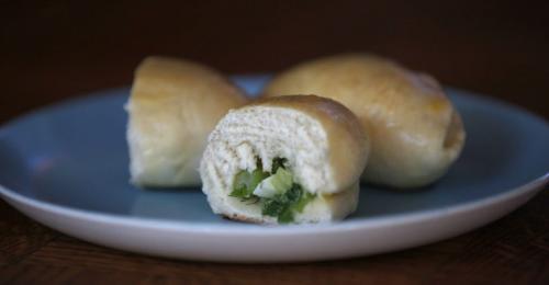 Recipe Swap, Yeast Perishke with green onion filling. See Alison Gilmore tale. June 10, 2013 - (Phil Hossack / Winnipeg Free Press)