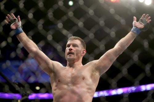 Stipe Miocic, celebrates his victory over Roy Nelson after their heavyweight bout at UFC 161 in Winnipeg, Manitoba, Saturday, June 15, 2013. (TREVOR HAGAN/WINNIPEG FREE PRESS)