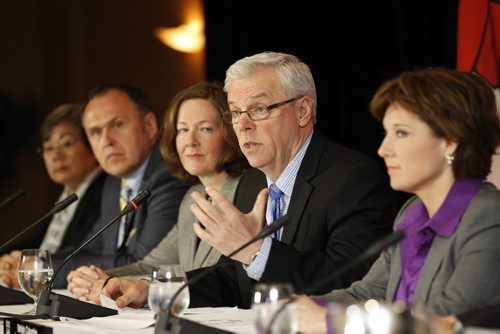 Greg Selinger delivers closing statement - LtoR Nunavut  Premier Eva  Aariak , Yukon Premier Darrell Pasloski ,Alberta Premier Alison Redford ,Manitoba Premier Greg Selinger ,BC Premier Christy Clark at joint closing statement  speaks at the  2013 Western  Premiers Conference  noon hour closing press conference  Monday at the Fairmont Hotel  , they will discussed oil ,  the economy , and other issues  such as bullying . Story by  Larry Kusch  KEN GIGLIOTTI / JUNE 7 2013 / WINNIPEG FREE PRESS