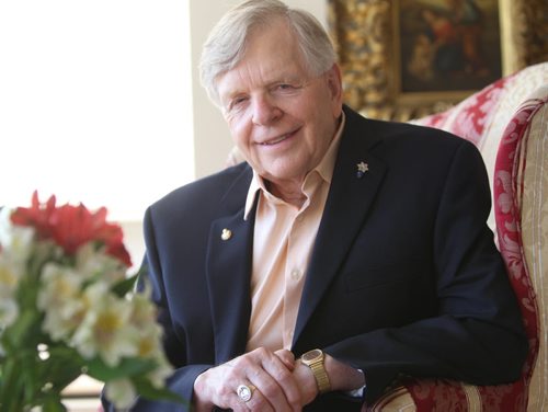 Portrait of former  23rd Lieutenant Governor of Manitoba John Harvard in his home in Winnipeg.   June 25, 2013 Ruth Bonneville Winnipeg Free Press