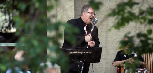 Neil Keep, belts out Show Tunes at the Seine River retirement home's "Senior Prom" Tuesday. See Carolyn Vesely's story. June 25, 2013 - (Phil Hossack / Winnipeg Free Press)