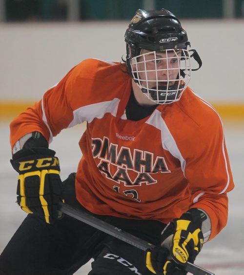 Brandon Sun Jesse Gabrielle skated with the OMAHA Midgets during Friday's AAA Hockey Challenge at the Kinsmen Arena. (Bruce Bumstead/Brandon Sun)