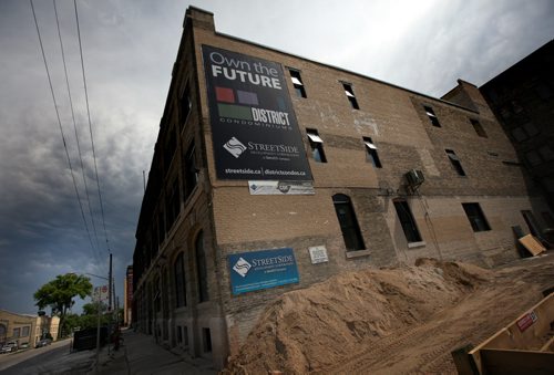 Streetside Condos, see Bart Kives tale re $10,000 city grant to buy downtown condos. July 16, 2013 - (Phil Hossack / Winnipeg Free Press)