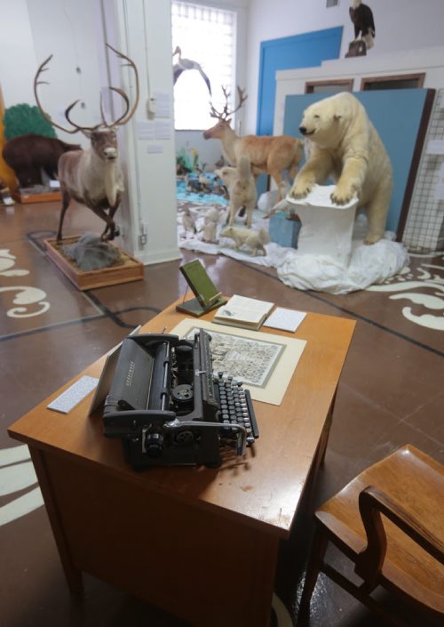 Brandon Sun A work desk greets visitors to the B.J. Hales collection at the Brandon General Museum. FOR LYNDSAY (Bruce Bumstead/Brandon Sun)