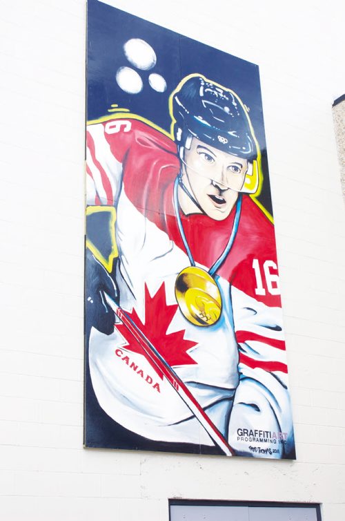 Canstar Community News July 19, 2013 - The mural of Jonathan Toews that was unveiled at Jonathan Toews Community Centre on July 19 is shown. (DAN FALLOON/CANSTAR COMMUNITY NEWS)