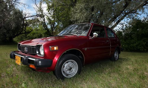 Tom Dudych's  1979 Honda Civic. See story. Tom did not want to be photographed....Aug 6, 2013 - (Phil Hossack / Winnipeg Free Press)