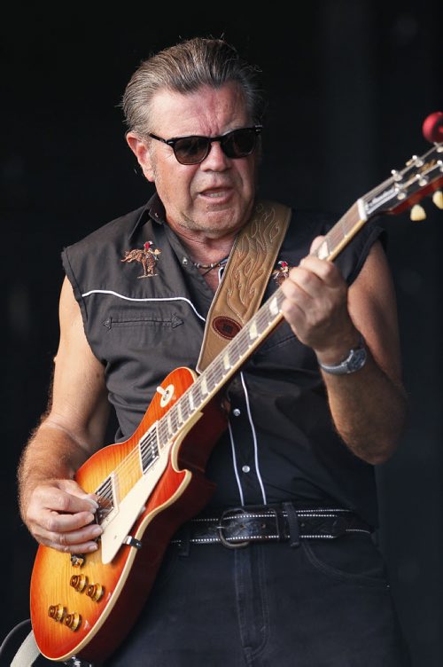 August 18, 2013 - 130818  -   Brent Parkin performs at the Winnipeg BBQ and Blues Festival Sunday, August 18, 2013. John Woods / Winnipeg Free Press