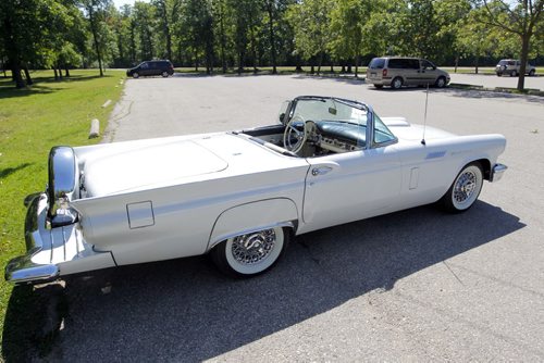 CLASSIC CARS - John Courcelles owns a classic car. A 1957 Thunderbird. BORIS MINKEVICH / WINNIPEG FREE PRESS. August 19, 2013.