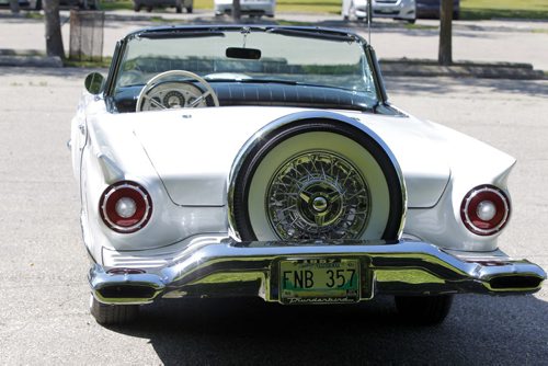 CLASSIC CARS - John Courcelles owns a classic car. A 1957 Thunderbird. BORIS MINKEVICH / WINNIPEG FREE PRESS. August 19, 2013.