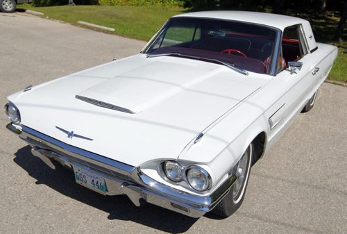 CLASSIC CARS - John Courcelles owns a classic car. A 1965 Thunderbird. BORIS MINKEVICH / WINNIPEG FREE PRESS. August 19, 2013.