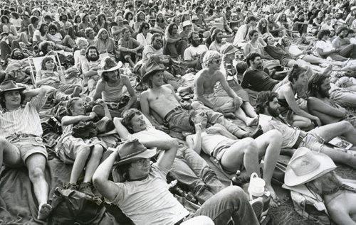 40 years of Folk Fest -- A sea of people came to watch and listen at the Main Stage on a Friday evening. 30,000 people were expected to attend the festival that weekend. July 14, 1980. (WINNIPEG FREE PRESS ARCHIVES) winnipeg folk festival. fparchives