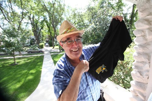 Sid Chapnick founder of Kick Butt for Colorectal Cancer, a run/walk that raises money for its cause, is looking forward to the upcoming fundraiser at Kildonan Park Sept 7, 2013.  Sid poses outside his home for photos. August  31,, 2013 Ruth Bonneville Winnipeg Free Press