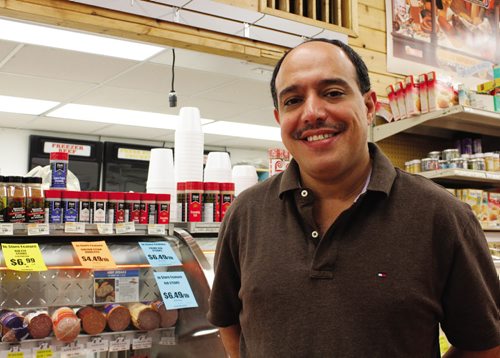 Canstar Community News Sept. 4 -- Munther Zeid is the owner and manager of Food Fare at 2285 Portage Ave. JORDAN THOMPSON