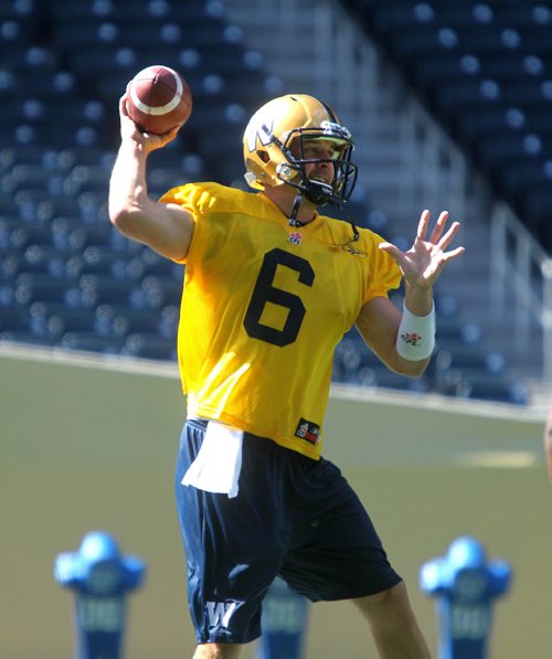 Newly signed QB #6 Levi Brown practices with his new Blue Bomber teammates Wednesday afternoon. Sept 04,, 2013 Ruth Bonneville Winnipeg Free Press