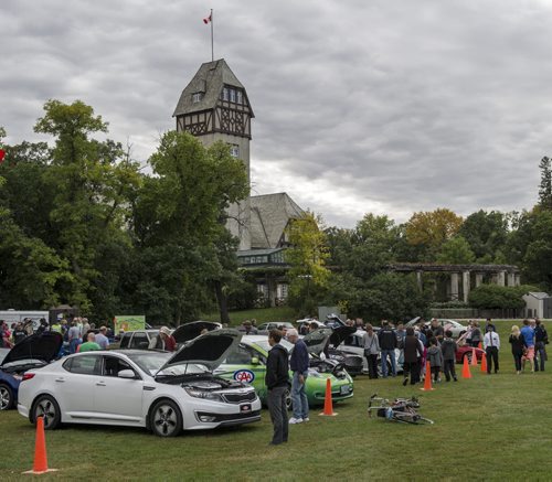 130914 Winnipeg - DAVID LIPNOWSKI / WINNIPEG FREE PRESS (September 14, 2013)  The Lyric Stage in Assiniboine Park hosted MEVAfest 2013, a festival of electric cars Saturday afternoon. The festival included a transportation-infrastructure announcement by the President of Sun Country Highway in which theyÄôre making Winnipeg a hub of electric car chargers.