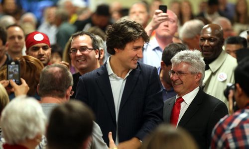 Justi Trudeau with accliamed candidate Terry Hayward in Lorette Wednesday evening. Trudeau spoke at a nomination meeting where Hayward was acclaimed to run in Provencer. See story...September 25, 2013 - (Phil Hossack / Winnipeg Free Press)