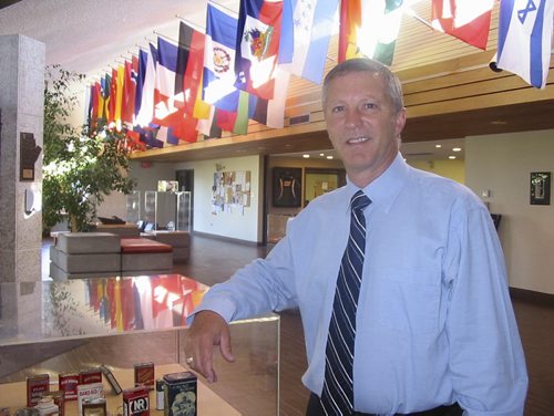 Former Brandon Mayor Dave Burgess has taken the helm in Winkler as city manager. Burgess, 54, was Brandon mayor from 2002 to 2010. September 24 2013. Bill Redekop story / photo. Winnipeg Free Press.