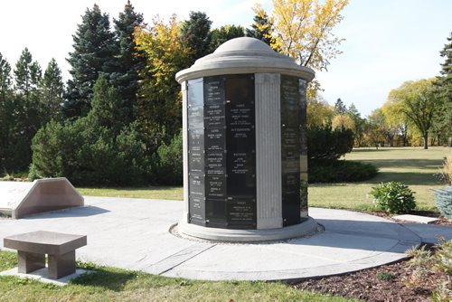 St. Vital is a municipal cemetery that has the oldest Living Garden The cremation garden offers people many options for the interment of cremated remains.- See Randy Turner story- Oct 03, 2013   (JOE BRYKSA / WINNIPEG FREE PRESS)