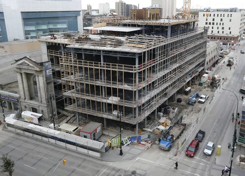 Commercial Real Estate page construction continues  new office/ hotel / parkade  tower at  311 Portage Ave  - Murray McNeill story KEN GIGLIOTTI / Oct. 4 2013 / WINNIPEG FREE PRESS