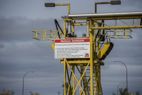 130410 Winnipeg - DAVID LIPNOWSKI / WINNIPEG FREE PRESS (October 04, 2013)  Signs of danger, flammable materials, hazardous materials, and railway cars in the Mission Industrial Neighbourhood due to the heavy industry in the area. For Aldo Santin story