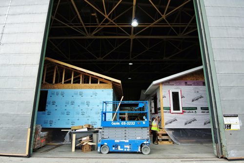 Tesla Cook from Cormorant, MB, works on one of the two homes that are being built by students in the Northern Technical Centre at the Frontier Collegiate Institute in Cranberry Portage, Manitoba. 130917 - September 17, 2013 MIKE DEAL / WINNIPEG FREE PRESS