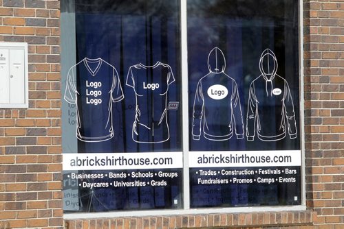 Sunday Xtra story on best pun-named businesses around town. A Brick Shirt House, screen-printing biz @ 1855 Ness Ave. BORIS MINKEVICH / WINNIPEG FREE PRESS Oct. 15, 2013