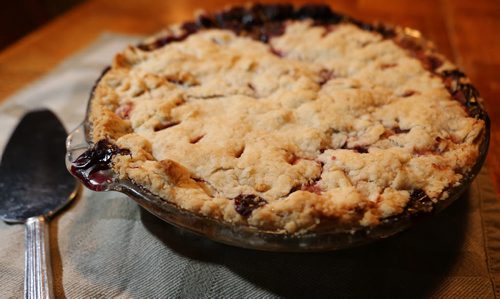 Saskatoon Pie Monday, October 21, 2013. (TREVOR HAGAN/WINNIPEG FREE PRESS) - food front