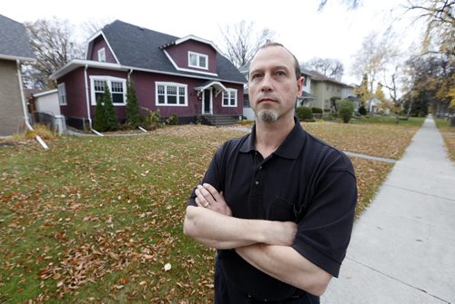 in pic -Brian Wills  were allegedly scammed in an elaborate real estate scam  by David Douglas  for about $200,000 and loss of their home . geoff kirbyson story  KEN GIGLIOTTI / Oct. 22 2013 / WINNIPEG FREE PRESS