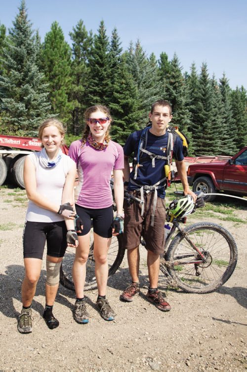 Canstar Community News Oct. 9, 2013 -- Reid Nelson (right) and two female teammates from North Dakota were in the END-AR24 (Extreme North Dakota Adventure Race), an obstacle course that took 24 hours to complete. (SUPPLIED PHOTO) METRO
