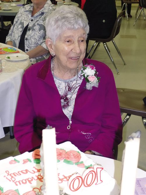 Canstar Community News 08/10/2013- Mary Trottier's 100 birthday. (SUPPLIEDPHOTO/CANSTARNEWS)