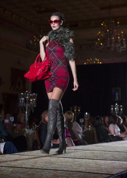 131023 Winnipeg - DAVID LIPNOWSKI / WINNIPEG FREE PRESS (October 23, 2013)  Holt Renfrew held a fashion show along with the ChildrenÄôs Hospital Guild of Manitoba on Wednesday night at the Fort Garry Hotel.  For the Threads page of the Nov. 2 edition of 49.8.