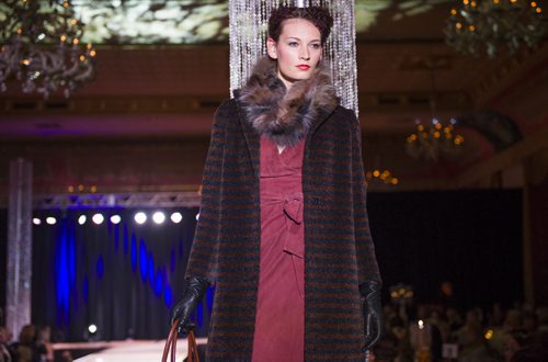 131023 Winnipeg - DAVID LIPNOWSKI / WINNIPEG FREE PRESS (October 23, 2013)  Holt Renfrew held a fashion show along with the ChildrenÄôs Hospital Guild of Manitoba on Wednesday night at the Fort Garry Hotel.  For the Threads page of the Nov. 2 edition of 49.8.