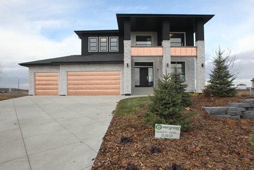 New Home 82 Waterstone Drive 131104 - November 4, 2013 MIKE DEAL / WINNIPEG FREE PRESS