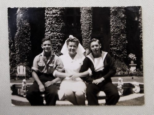 Agnes with two British sailors she treated  at a Quebec military hospital - during WW2War Letter -Agnes Comack  age 92  found a letter to her father A.S. Bardal   sent  when she was a nurse caring for wounded soldiers in Quebec during WW2  Nov. 5 2013 / KEN GIGLIOTTI / WINNIPEG FREE PRESS