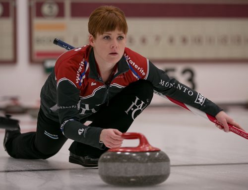 Dawn McEwen practices at the Fort Rouge Curling Club in advance of Roar of the Rings 2013 131128 - Thursday, November 28, 2013 - (Melissa Tait / Winnipeg Free Press)