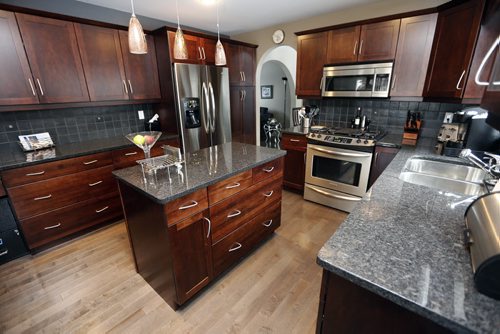 RE- Sale HOMES - 14 Park Place East in Tuxedo / story Todd Lewys Dec . 3  2013  /  KEN GIGLIOTTI / WINNIPEG FREE PRESS